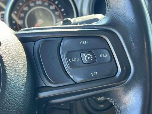 Used 2021 Jeep Wrangler Unlimited Sport AWD/4WD image 19