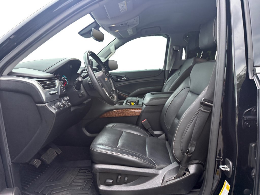 Used 2020 Chevrolet Tahoe Premier w/ Max Trailering Package AWD/4WD image 9