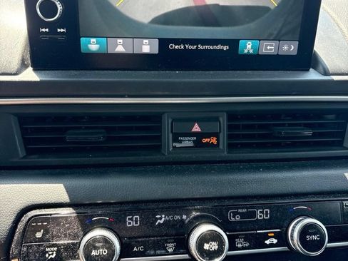 Used 2024 Honda Pilot EX-L image 5