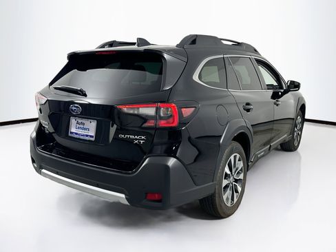 Used 2023 Subaru Outback Limited XT AWD/4WD image 5