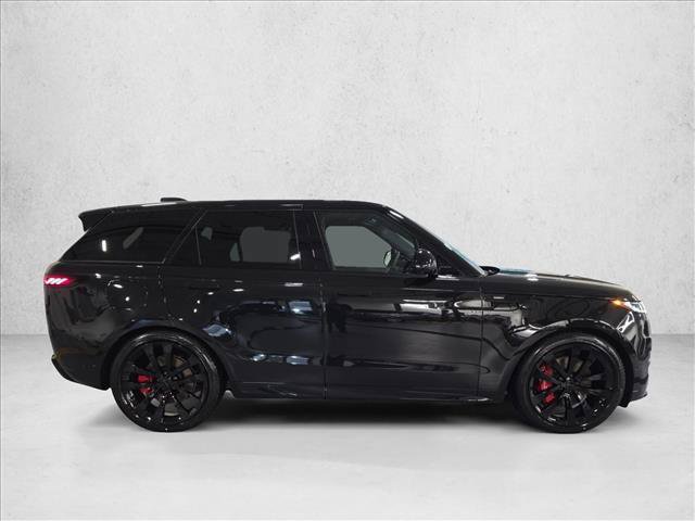 New 2027 Land Rover Range Rover Sport Dynamic SE AWD/4WD image 4