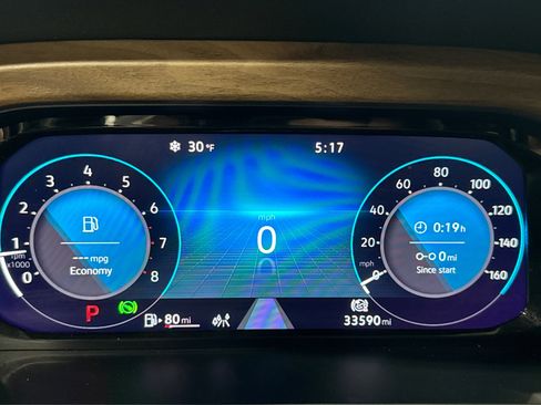 Used 2025 Volkswagen Atlas SE image 25