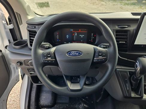 New 2026 Ford Transit 250 148 Medium Roof RWD image 19