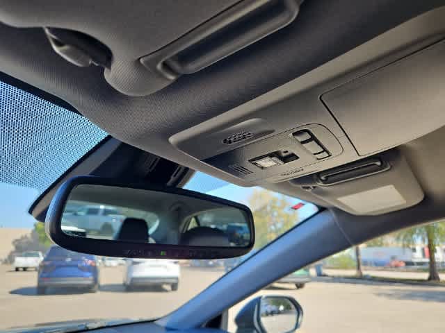 Used 2019 Toyota Camry XSE FWD image 27