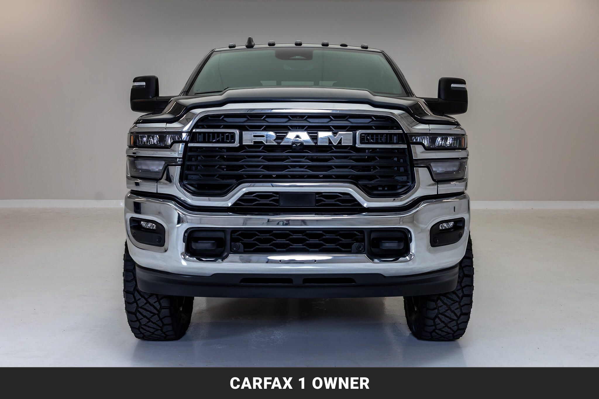 Used 2025 RAM 2500 Tradesman AWD/4WD image 4