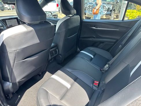 Certified 2025 Toyota Camry SE FWD image 17