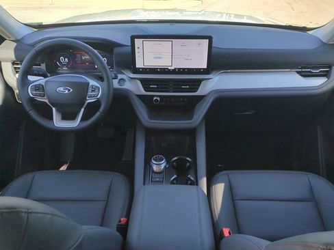 New 2026 Ford Explorer Active w/ Active Comfort Package RWD image 15