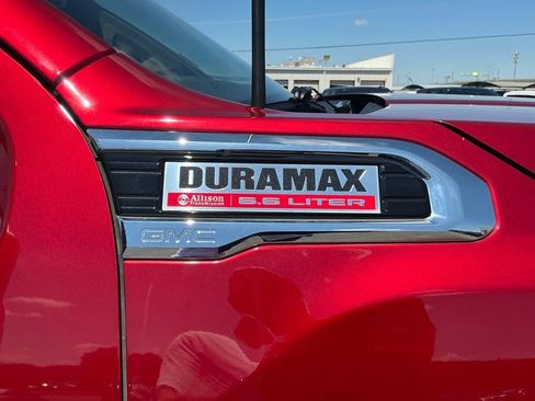 Used 2022 GMC Sierra 3500 Denali w/ Denali Ultimate Package AWD/4WD image 32