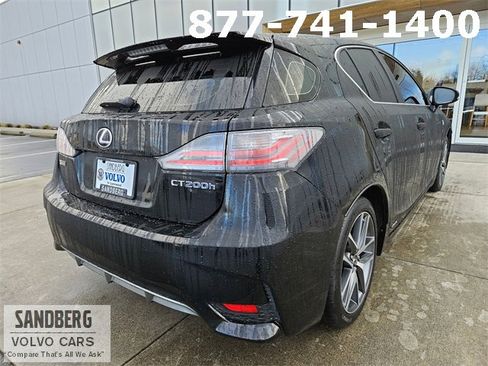 Used 2016 Lexus CT 200h image 5