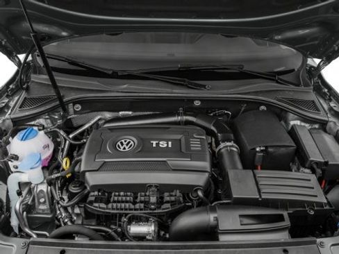 Used 2017 Volkswagen Passat 1.8T SE image 13