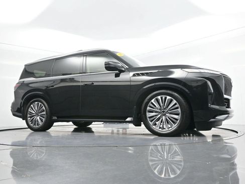 Used 2025 INFINITI QX80 Luxe w/ Exterior Package AWD/4WD image 44