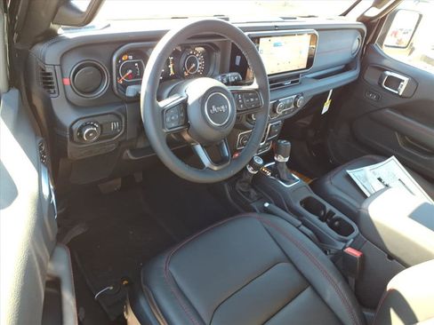 New 2026 Jeep Wrangler Unlimited Rubicon image 14