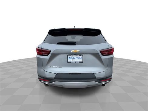 Used 2023 Chevrolet Blazer LT image 7