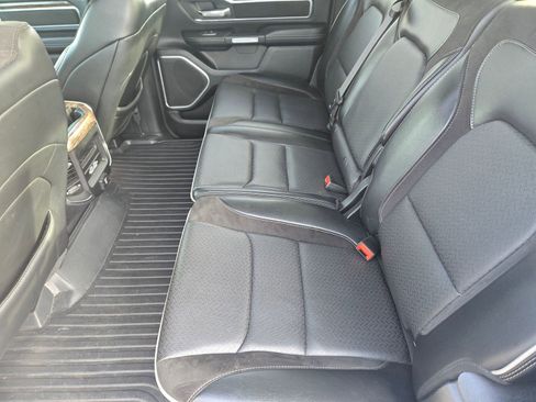 Used 2020 RAM 1500 Laramie image 11