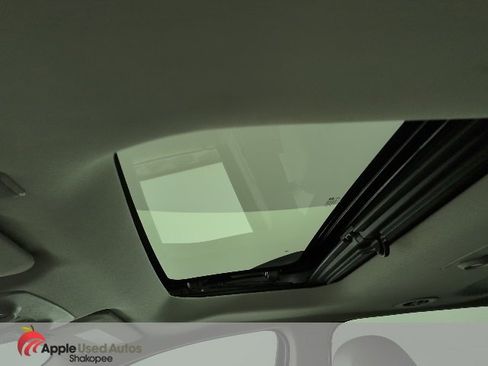 Used 2014 GMC Acadia SLT image 29