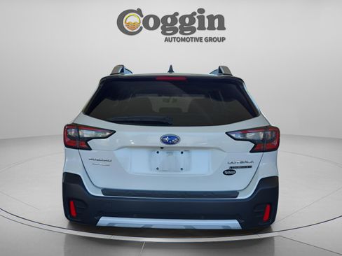 Used 2021 Subaru Outback Touring XT image 4