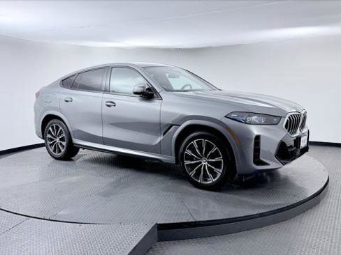 Used 2025 BMW X6 xDrive40i w/ Climate Comfort Package AWD/4WD image 12