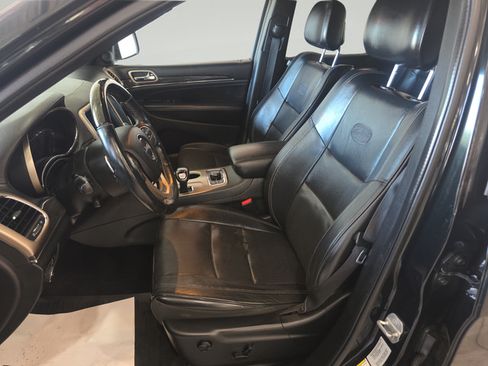 Used 2015 Jeep Grand Cherokee Overland AWD/4WD image 12