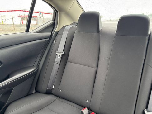 Used 2025 Nissan Sentra S FWD image 34
