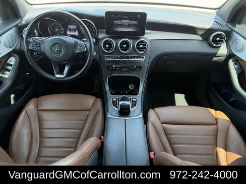 Used 2019 Mercedes-Benz GLC 300 4MATIC image 11