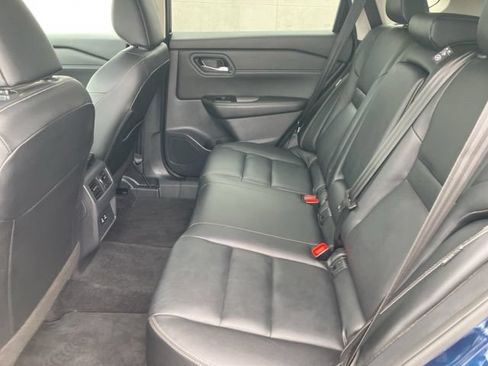Used 2026 Nissan Rogue SL AWD/4WD image 15