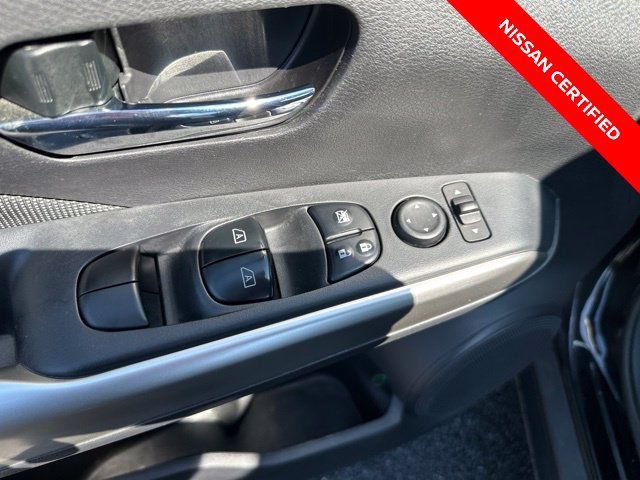 Certified 2018 Nissan Kicks SV w/ Exterior Package FWD image 16