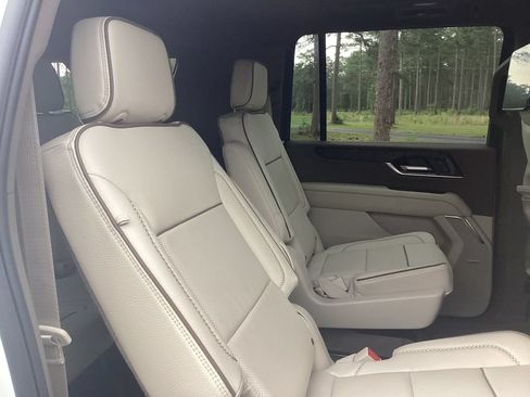 New 2026 GMC Yukon XL Denali w/ Advanced Technology Package RWD image 57