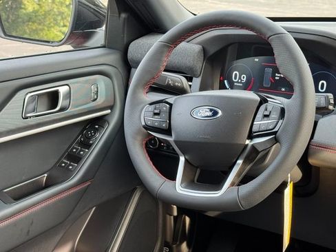 New 2026 Ford Explorer ST-Line AWD/4WD image 7