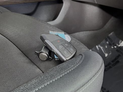 Used 2023 Chevrolet Silverado 1500 LT Trail Boss w/ Protection Package image 35