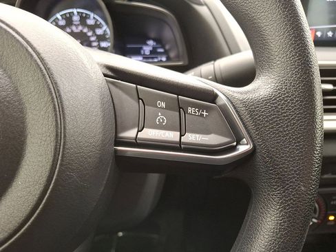 Used 2018 MAZDA MAZDA3 Sport w/ Preferred Equipment Package image 18