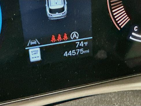 Used 2025 Hyundai Tucson SEL AWD/4WD image 19