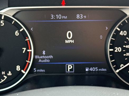 New 2025 Nissan Altima 2.5 SR image 10