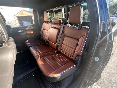Used 2024 GMC Sierra 1500 Denali Ultimate image 22