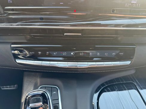 Certified 2023 Cadillac Escalade V AWD/4WD image 25