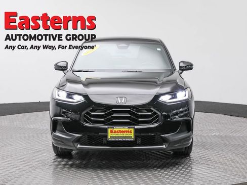 Used 2024 Honda HR-V Sport image 2