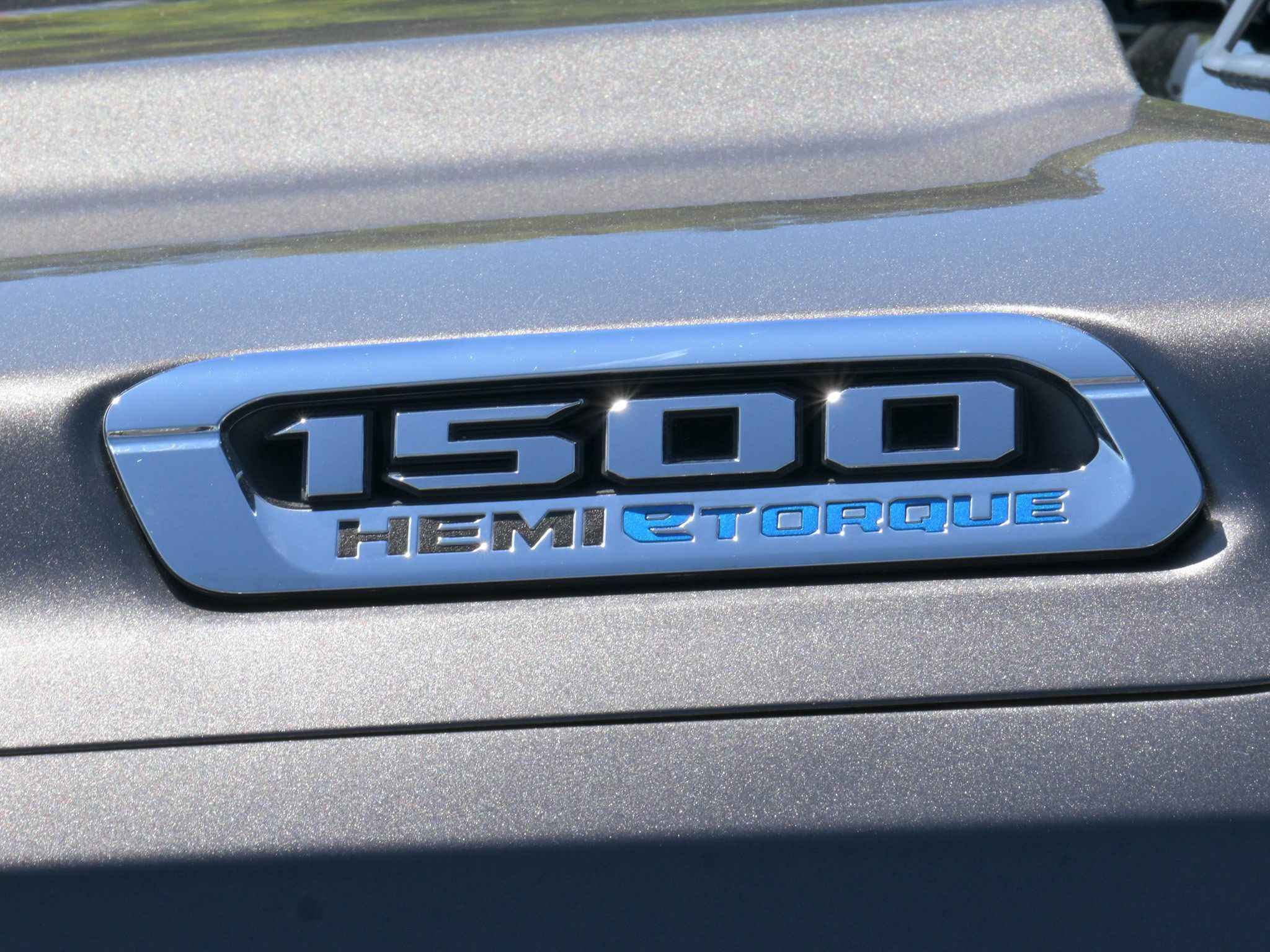 Used 2024 RAM 1500 Laramie RWD image 5