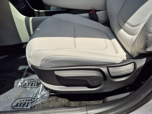 New 2026 Hyundai Tucson Blue SE FWD image 19