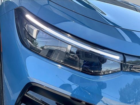 New 2026 Volkswagen Tiguan SE R-Line FWD image 10