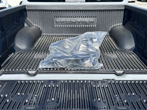 New 2026 Nissan Frontier SV image 8