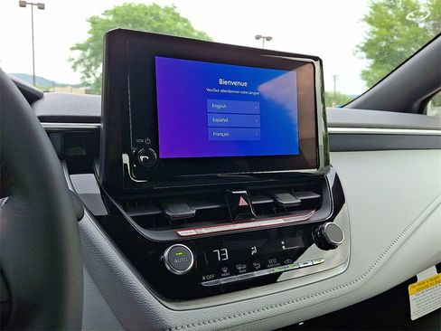New 2025 Toyota Corolla SE image 10