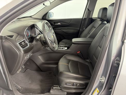 Used 2023 Chevrolet Equinox Premier AWD/4WD image 6