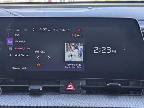 Used 2023 Kia Sportage SX image 18