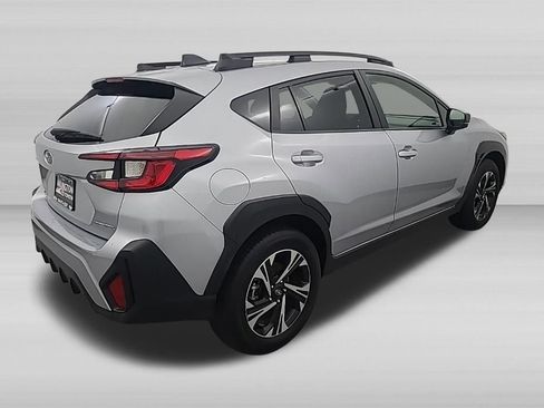 Used 2025 Subaru Crosstrek 2.0i Premium AWD/4WD image 4