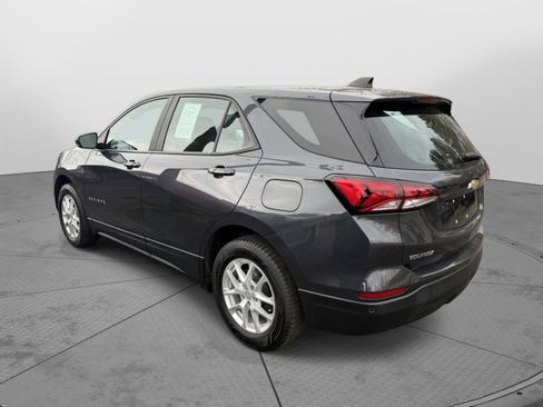 Used 2022 Chevrolet Equinox LS AWD/4WD image 7