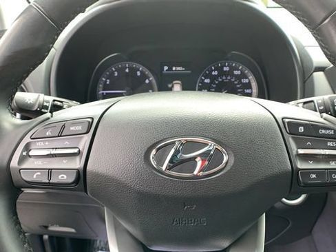 Used 2021 Hyundai Kona SEL Plus AWD/4WD image 16