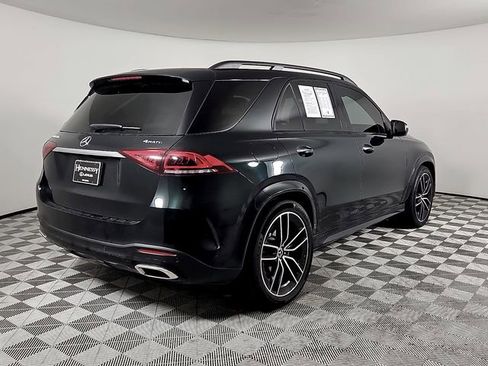Used 2021 Mercedes-Benz GLE 580 4MATIC image 4