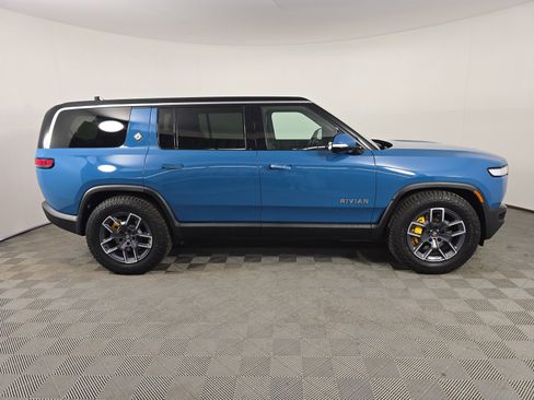 Used 2023 Rivian R1S Adventure AWD/4WD image 6