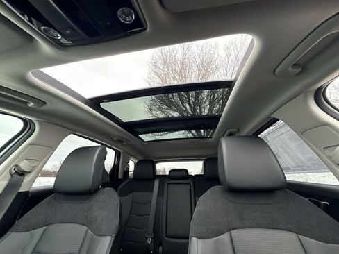 New 2026 Kia Sportage SX image 16