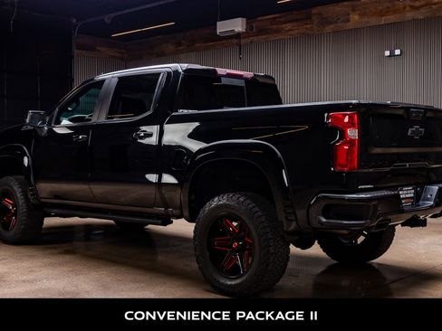 Used 2021 Chevrolet Silverado 1500 LT Trail Boss w/ Convenience Package II image 6