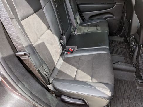 Used 2021 Jeep Grand Cherokee Laredo X AWD/4WD image 26